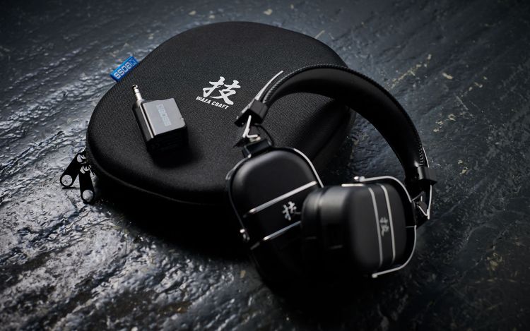 headphones-boss-model-waza-air-carry-case-kopfhoer_0006.jpg