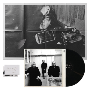 music-fashion-film-black-vinyl-charli-xcx-atlantic_0002.JPG
