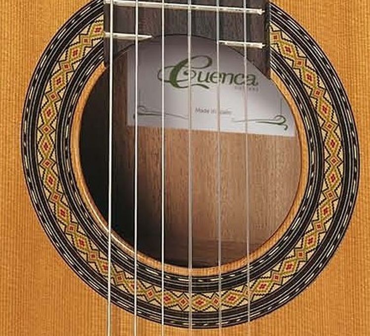 guitare-classique-cuenca-modele-30-senorita-_0002.jpg