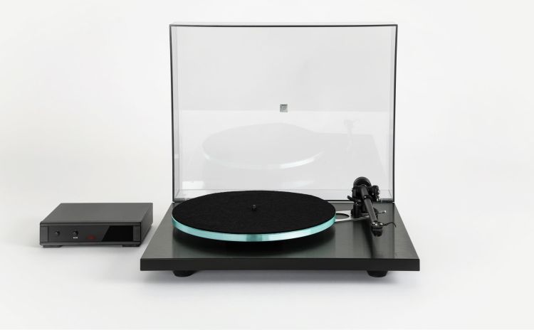 plattenspieler-rega-modell-planar-3-rs-schwarz_0001.jpg