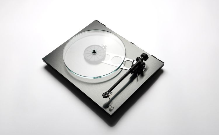 plattenspieler-rega-modell-planar-3-rs-schwarz_0005.jpg