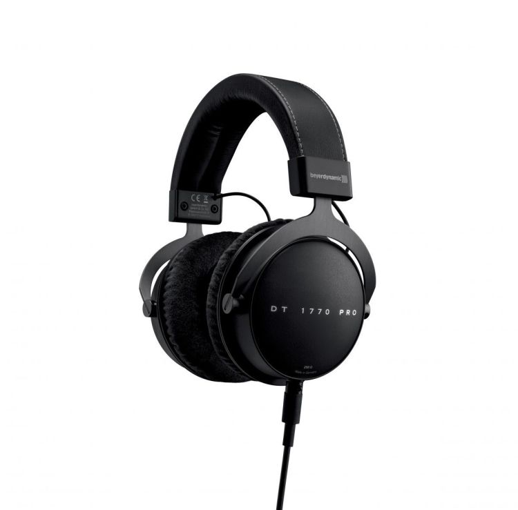 kopfhoerer-beyerdynamic-modell-dt-1770-pro-schwarz_0001.jpg